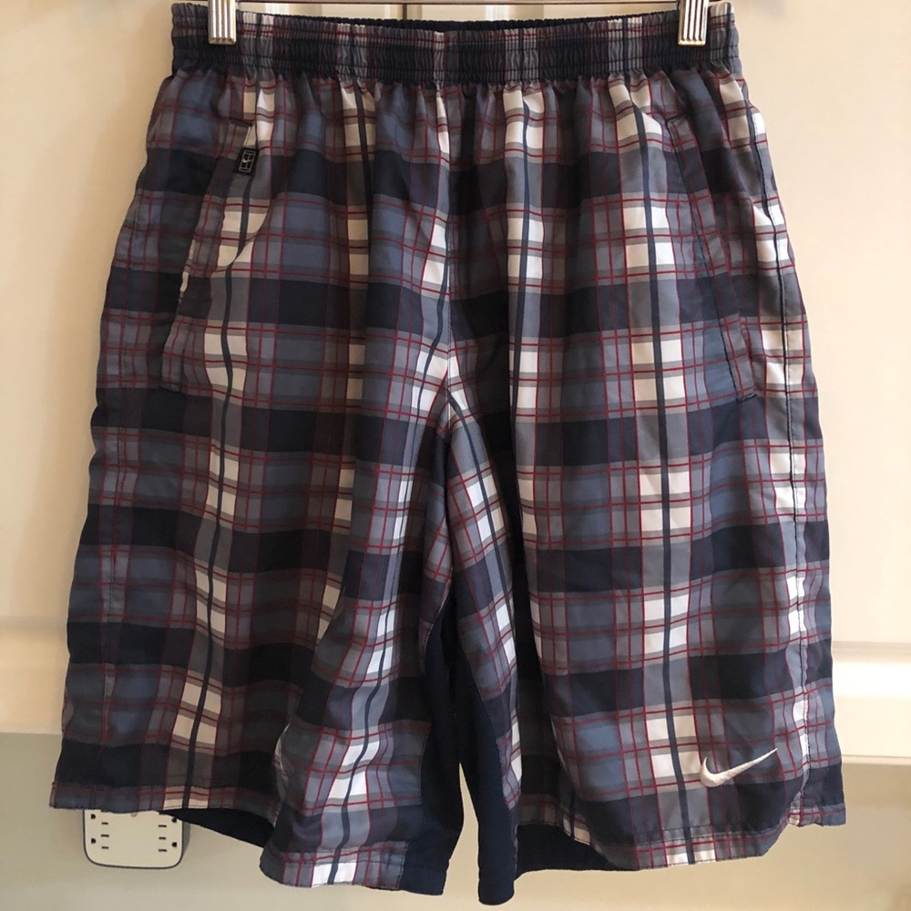 Nike Reversible Tennis Shorts - Large
